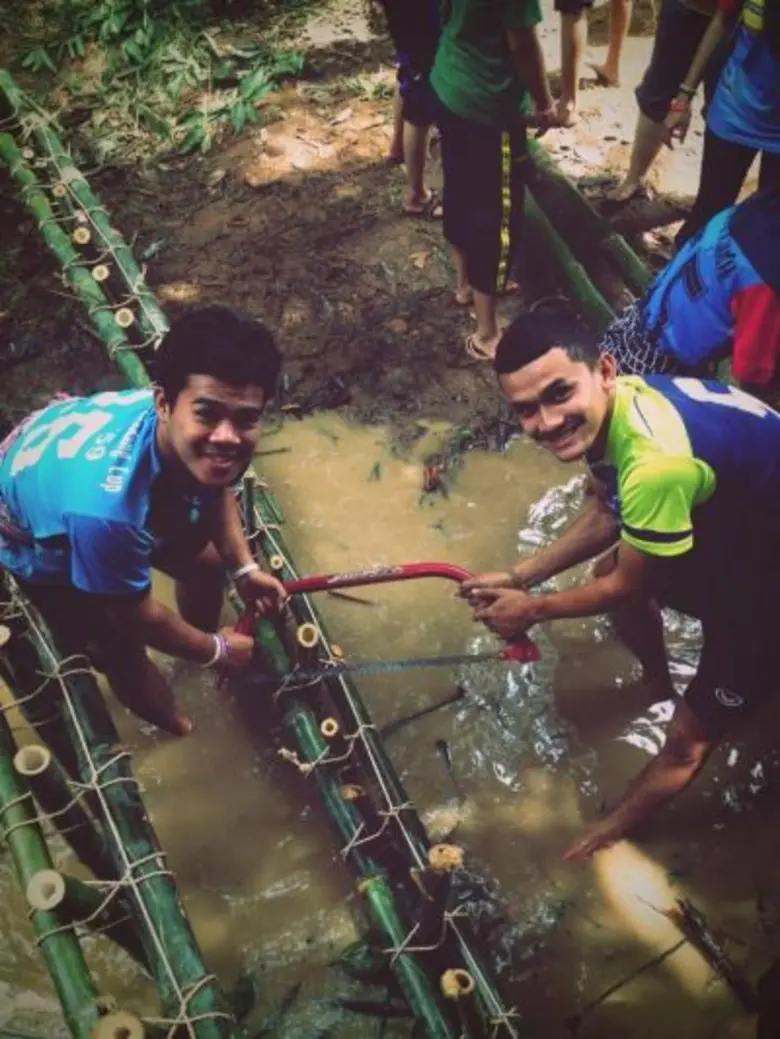 มรภ.สงขลา ออกค่ายสร้างฝายมีชีวิต ดึงชุมชนอนุรักษ์น้ำตามรอยเบื้องพระยุคลบาท