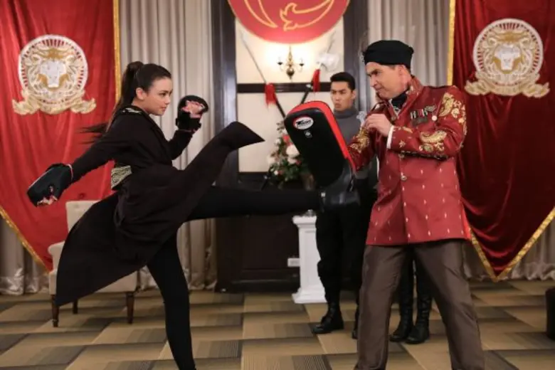 เรื่องย่อ: ดาวหลงฟ้า ภูผาสีเงิน