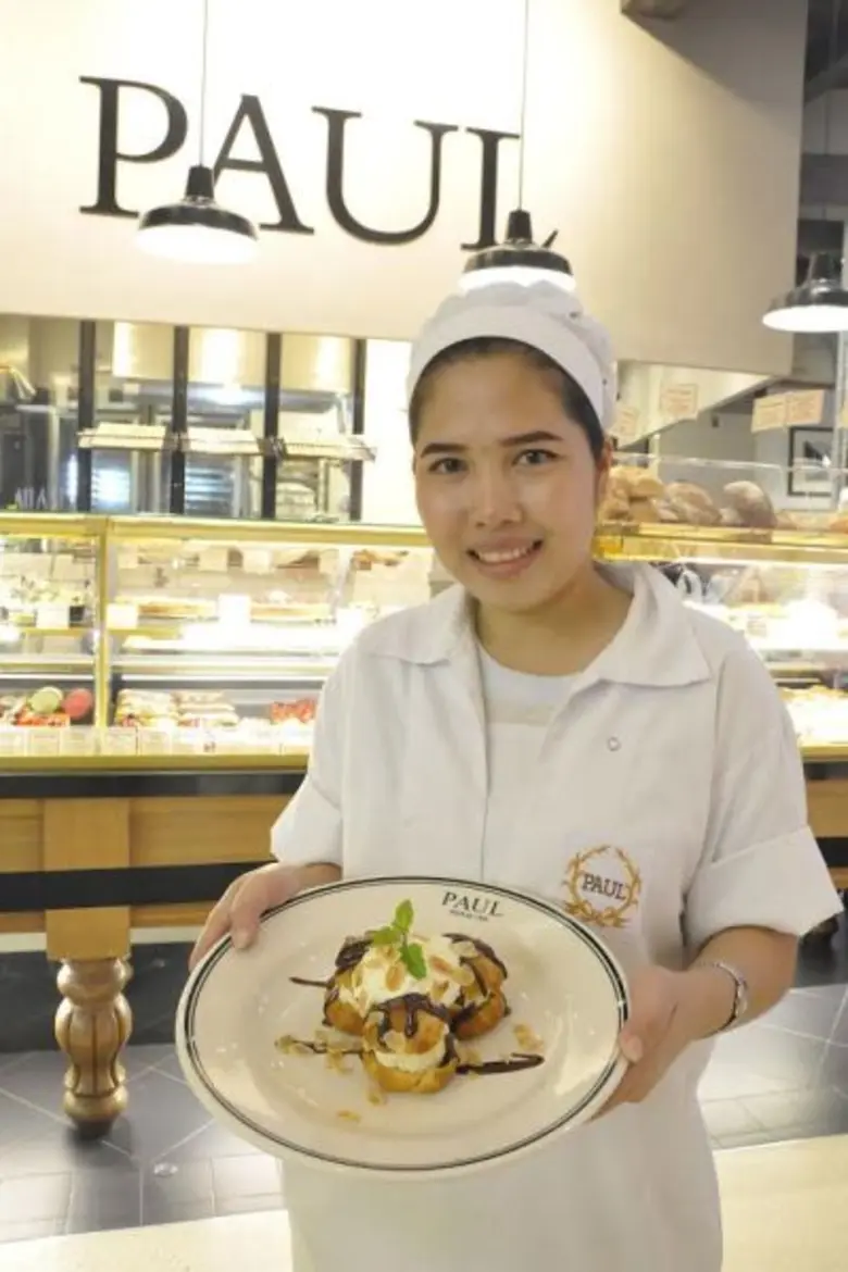 พอล "PAUL" เฟรนซ์เบเกอรี่ และเรสเตอร์รองร...