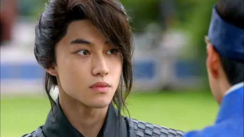 “พัคโบกอม” นำทีมพระเอก ประชันหล่อ ใน “รักเราพระจันทร์เป็นใจ”