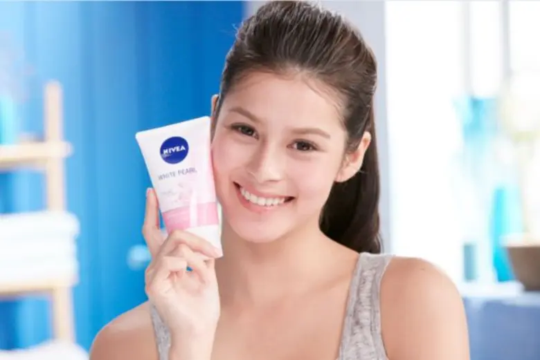 สาวๆ หลายคนมักละเลยกับการล้างหน้า เพราะคิ...