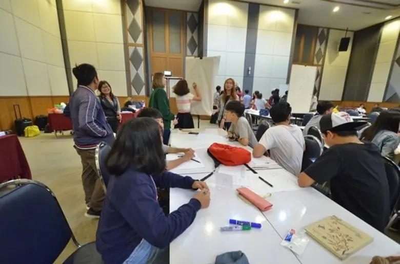 กระทรวงอุตสาหกรรมเดินหน้าพัฒนาองค์ความรู้เตรียมความพร้อมด้านการออกแบบนักศึกษา รองรับอุตสาหกรรม 4.0