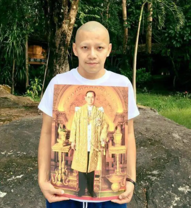 ถือเป็นศิลปินตัวอย่างที่ดีสำหรับวัยรุ่นไท...