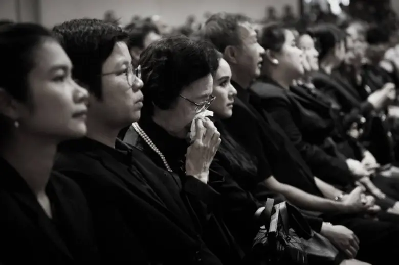 อาจารย์ธนิสร์ ศรีกลิ่นดี ศิลปินชั้นครูด้า...