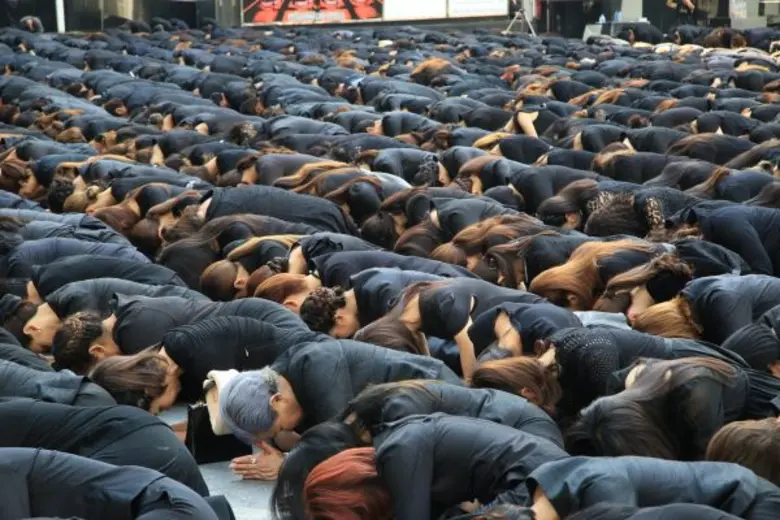 ไทยทีวีสีช่อง 3 ร่วมน้อมรำลึกถึงพระมหากรุณาธิคุณร่วมถวายอาลัยแด่พระบาทสมเด็จพระปรมินทรมหาภูมิพลอดุลยเดช