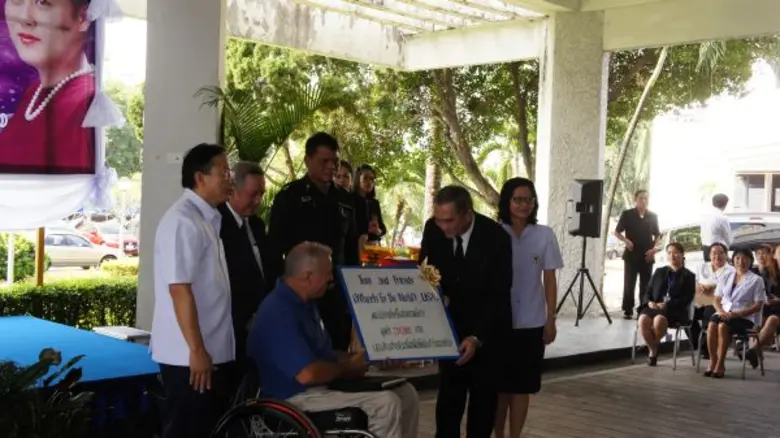 วันนี้ (21 ต.ค.59) น.ต.นพ.บุญเรือง ไตรเรื...