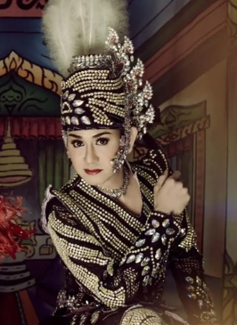 “เอ ไชยา”เดินหน้าสืบสานลิเกถวายพ่อหลวง ทุ่มงบเปิดโรงเรียนสอนลิเกฟรี