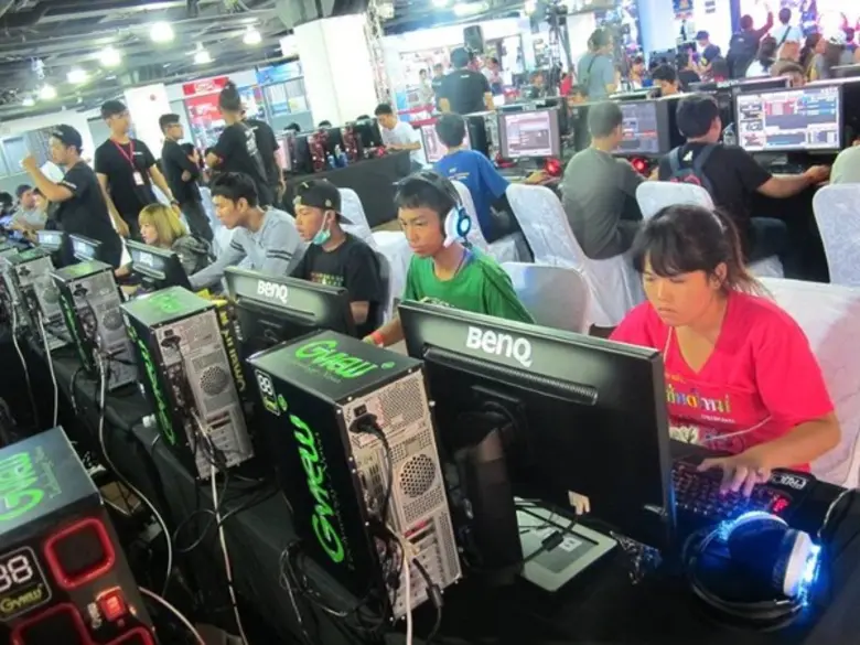 เก็บตกบรรยากาศรวมพลคนรักเกม ที่พาลาเดียม ไอที