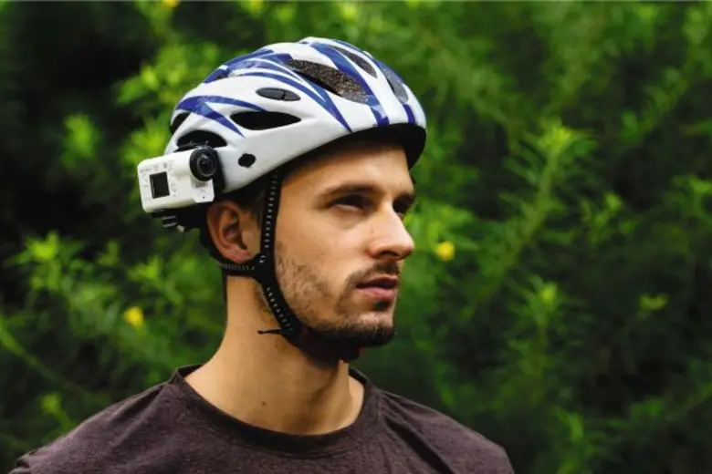 โซนี่ เปิดตัวกล้อง Action Cam 2 รุ่นใหม่ล่าสุด ครอบคลุมการใช้งานทั้งในระดับ 4K และ Full HD เต็มประสิทธิภาพด้วยเทคโนโลยีป้องภาพสั่นไหวระบบ B.O.SS เป็นครั้งแรก มาพร้อมอุปกรณ์เสริมรองรับการใช้งานทุกรูปแบบ