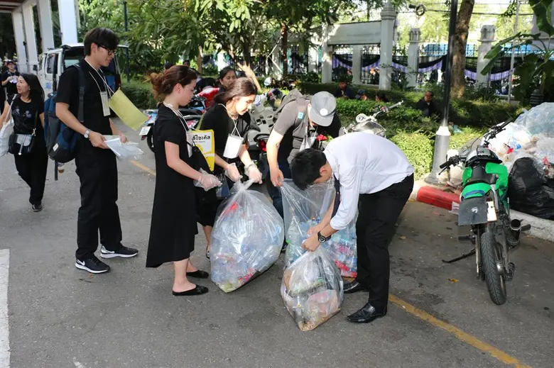 กระทรวงทรัพยากรธรรมชาติและสิ่งแวดล้อม เชิญชวน “ทำดีเพื่อพ่อ” ลดใช้ภาชนะโฟม ลดขยะขวดพลาสติก