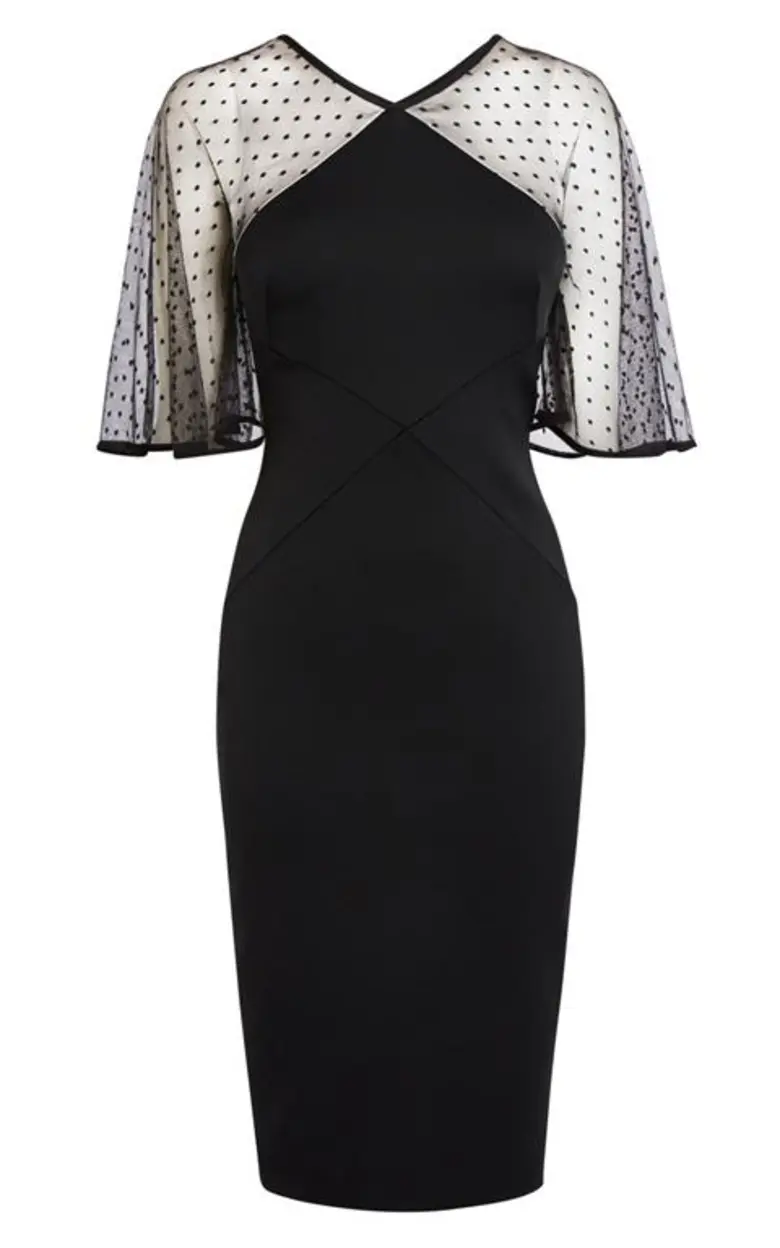 Karen Millen แนะนำแฟชั่นโทนดำ