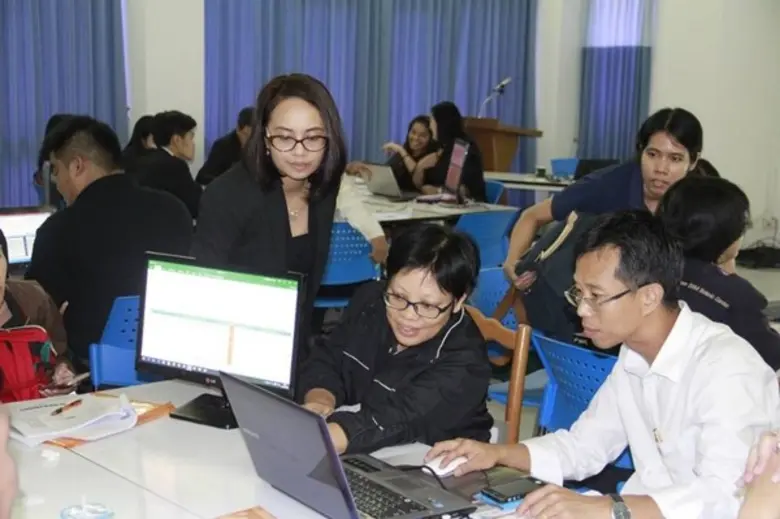 วันที่ 26 ตุลาคม 2559 รศ.ดร.ดำรงค์ วัฒนา หัวหน้าภาค...