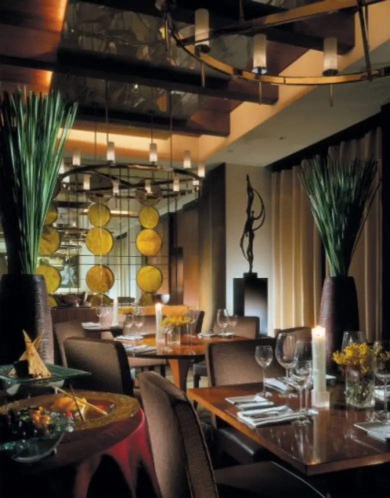 เฉลิมฉลองเทศกาลแห่งความสุข ในโอกาสคริสต์มาส ส่งท้ายปีเก่า และเริ่มต้นปีใหม่ ณ โรงแรมอนันตรา สยาม กรุงเทพฯ