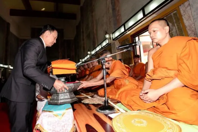 ธนาคารธนชาต ถวายผ้าพระกฐินพระราชทาน ประจำปี 2559ณ วัดพายัพ พระอารามหลวง จังหวัดนครราชสีมา