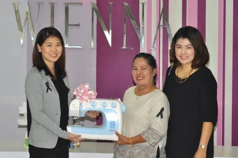 คุณสันต์สินี วิลาสศักดานนท์ ผู้บริหารส่วน...