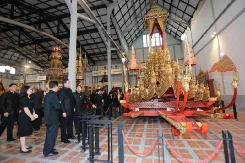 พลเอก ธนะศักดิ์ ปฏิมาประกร รองนายกรัฐมนตร...