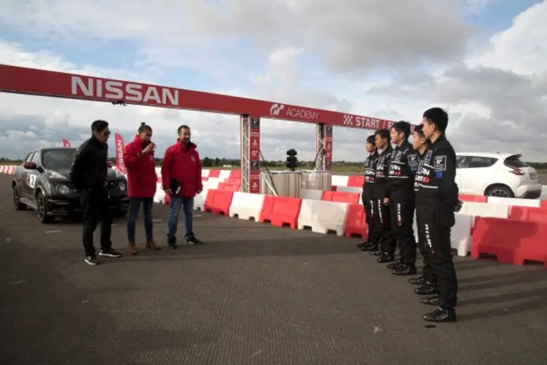 บริษัท นิสสัน มอเตอร์ (ประเทศไทย) จำกัด ผ...