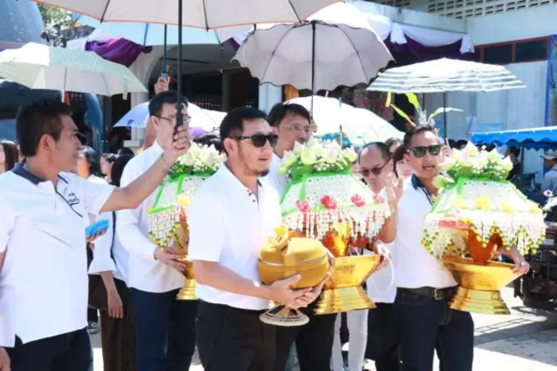 ช่องเวิร์คพอยท์ นำทีมศิลปินทอดกฐินวัดกระแจะ ถวายเป็นพระราชกุศล