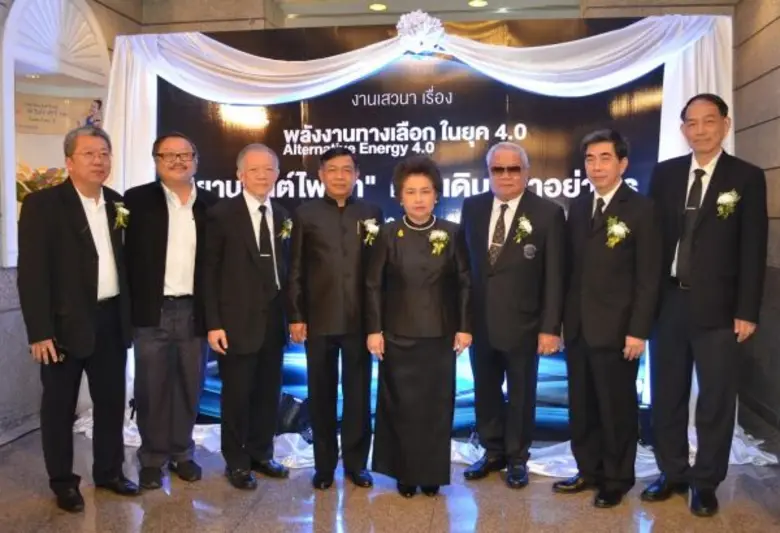 นายอภิชาติ ชโยภาส ประธานกรรมการ โรงแรมเจ้...