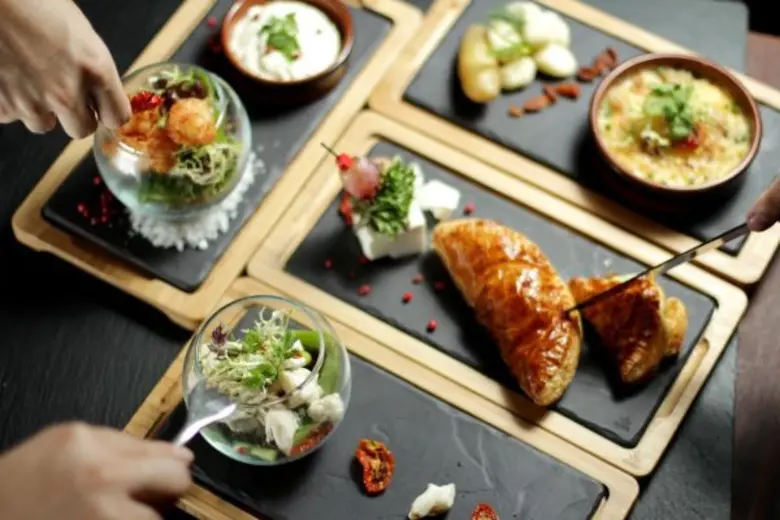 หัวหน้าพ่อครัวใหญ่เชฟโดมินิค แฟร์โชดิ์ แล...