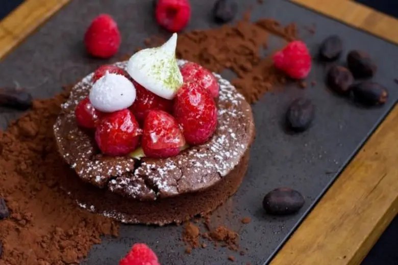 อร่อย 5 ทาปาสที่สุดแห่งปี 2016 ณ ไวน์ ผับ โรงแรมพูลแมน คิง เพาเวอร์ กรุงเทพ