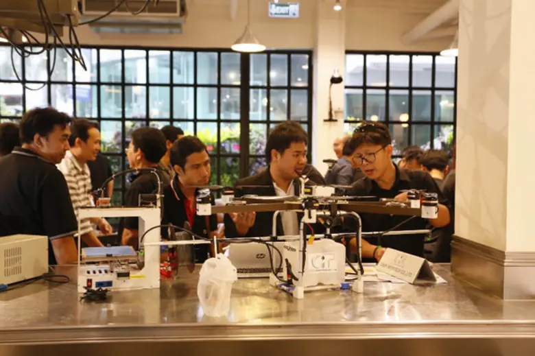 SIPA Tech Meetup #8 : The Technology Enabled Internet of Things