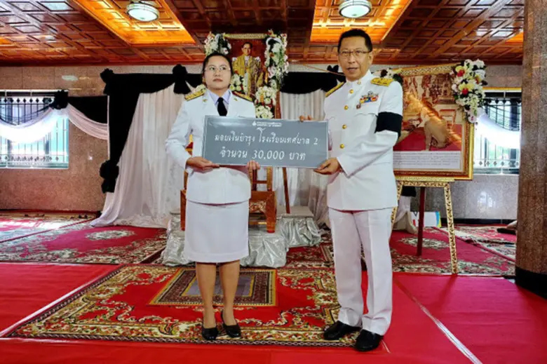กระทรวงพลังงาน ร่วมสืบสานราชประเพณี ถวายผ้าพระกฐินพระราชทาน ประจำปี 2559 ที่จังหวัดลพบุรี