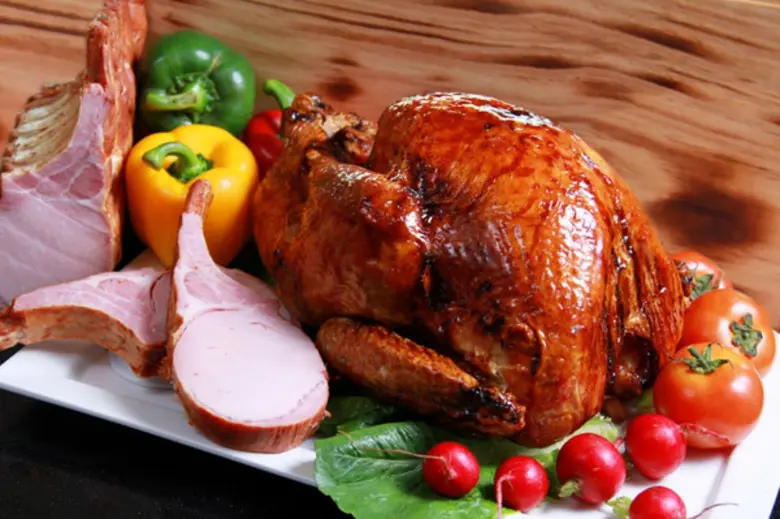 โรงแรมเซ็นทาราแกรนด์ฯ เซ็นทรัลเวิลด์ ส่งมอบความสุขช่วงคริสต์มาส