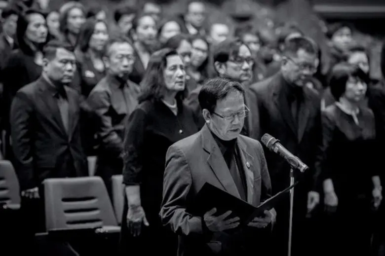 คณะผู้บริหาร ฝ่ายขาย และพนักงาน กรุงเทพปร...