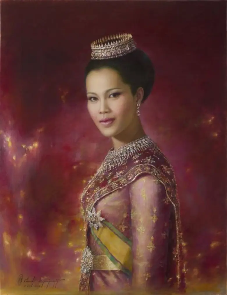 "ธ สถิตในดวงใจไทยนิรันดร์ Forever in our Heart;Foreverour King นิทรรศการที่หลอมรวมผลงานศิลปกรรมที่สร้างขึ้นด้วยความรัก ความศรัทธาจากเหล่าศิลปินเพชรน้ำเอกแห่งวงการศิลปะยุครัตนโกสินทร์