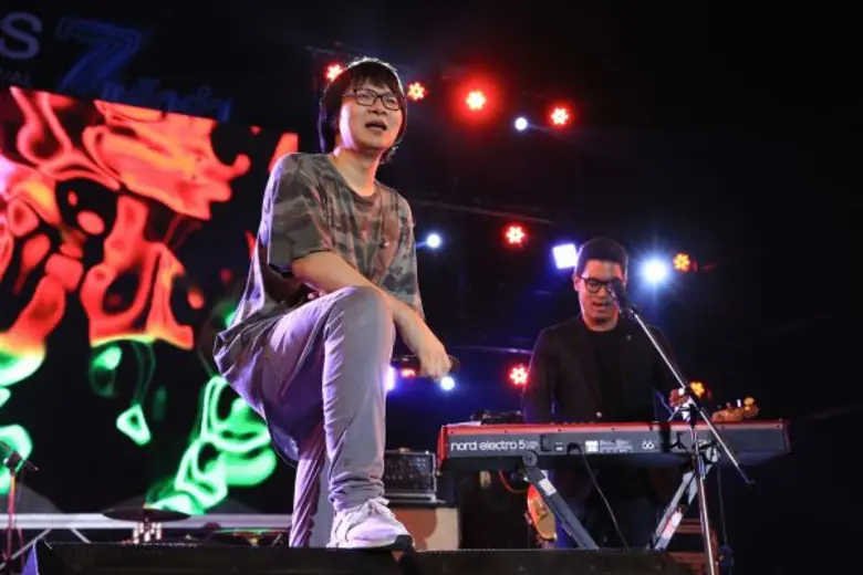 อดคิดถึงไม่ได้กับบรรยากาศการ ดูหนัง-ฟังเพ...