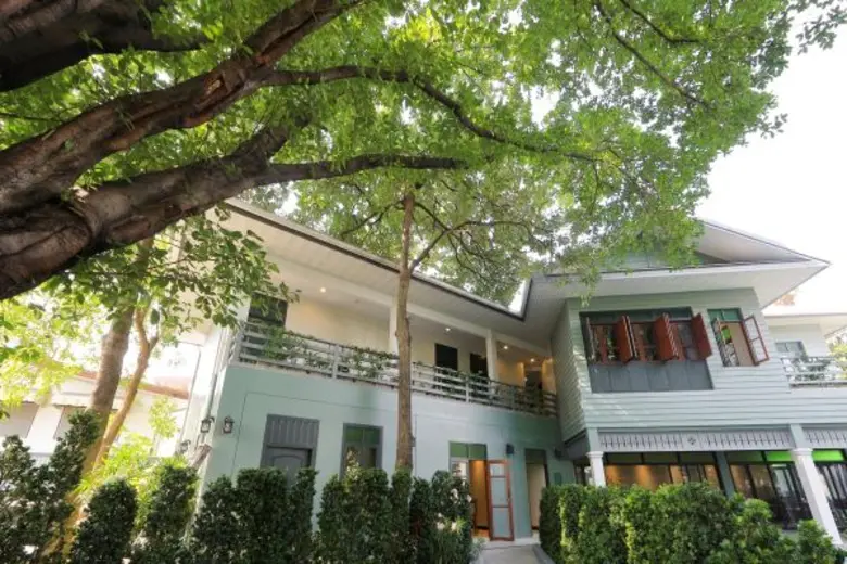 เข้ามาสัมผัสสถานที่ประวัติศาสตร์แห่งนี้ด้วยตัวท่านเองที่ โรงแรมเดอะ ระวีกัลยา แบงค็อก