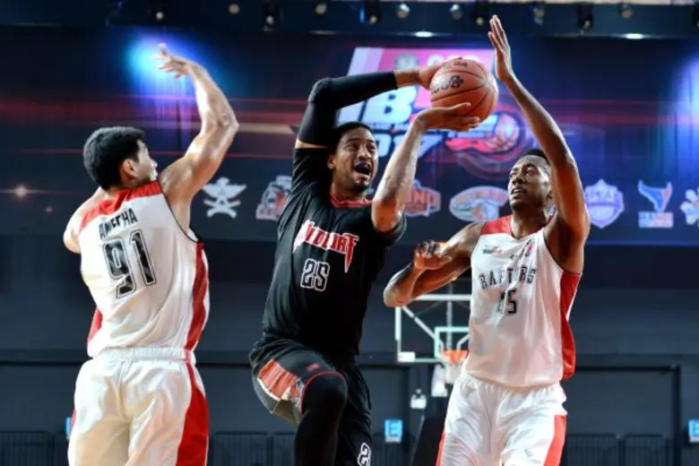 GSB TBSL 2017 (Leg2)  "จีเอสบี ไทยแลนด์บาสเกตบอลซูเปอร์ ลีก2017” ทีมแมดโกท ชนะ ทีมดังกิ้นแรพเตอร์ ด้วยสกอร์ 83 : 82 คะแนน