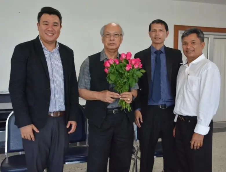 มรภ.สงขลา เลี้ยงส่งอธิการบดี "รศ.ดร.สุนทร โสตถิพันธ...