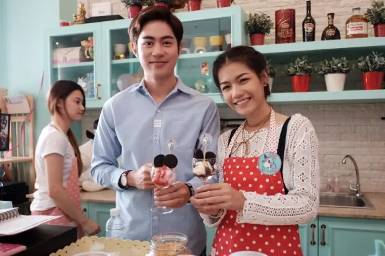 เป็นอีกหนึ่งในนักแสดงดาวรุ่ง ที่แฟนๆ คอละ...