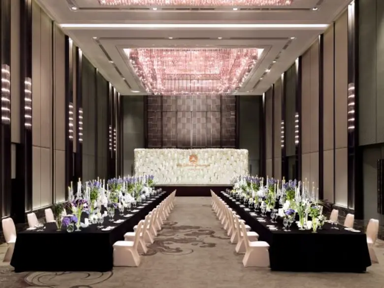 โรงแรม ดิ โอกุระ เพรสทีจ กรุงเทพฯ ขอเชิญคู่รักร่วมงานเวดดิ้ง โชว์เคส ในวันที่ 1-2 เมษายน 2560