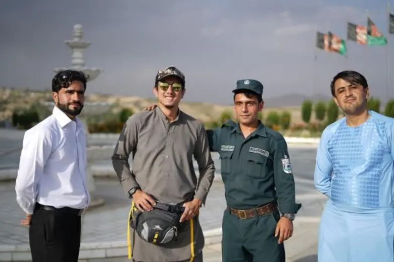 "สิงห์ วรรณสิงห์ ประเสริฐกุล" ขออาสาพาทุก...