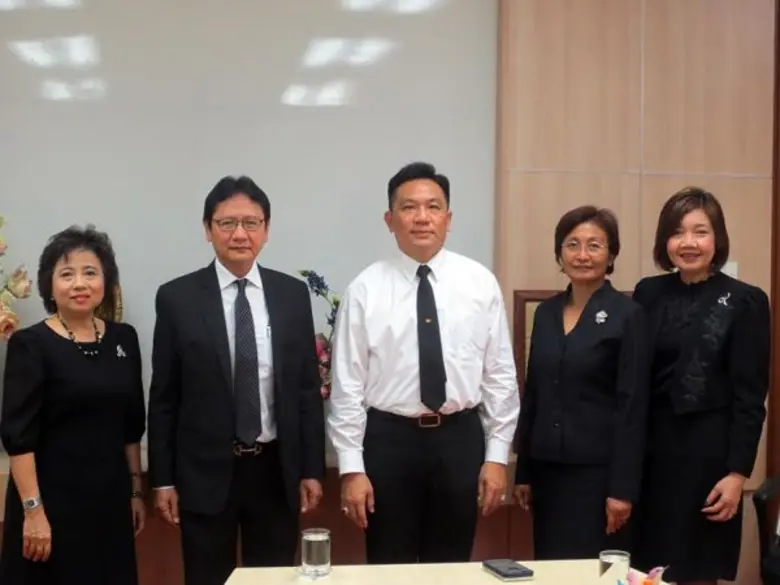 นายนรินทร์ กัลยาณมิตร หัวหน้าผู้ตรวจราชกา...