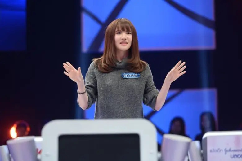 รายการ "ตกสิบหยิบล้าน STILL STANDING THAI...