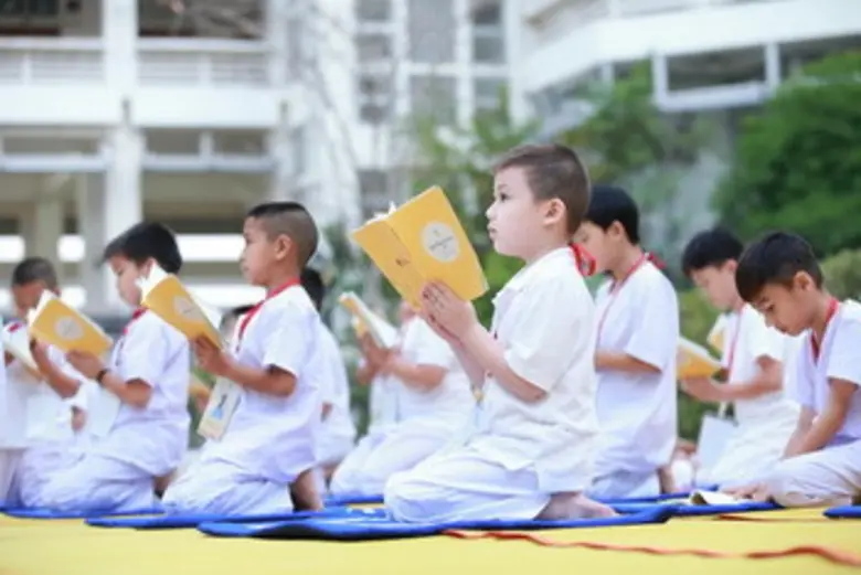 ทรู เปิดค่ายปลูกปัญญาธรรม ในโครงการสามเณร...