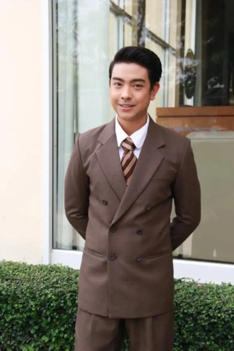 เดินเรื่องมาได้พักใหญ่และกำลังเข้มข้นเอาม...