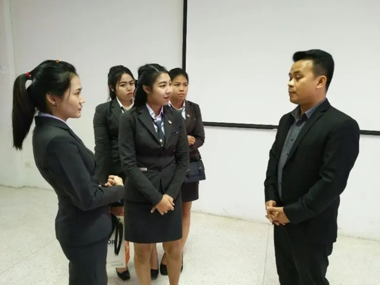 SPU : คณาจารย์คณะบัญชี ม.ศรีปทุม บริการวิชาการสู่สังคม "ภาษีเงินได้บุคคลธรรมดา : ประเด็นการหักค่าใช้จ่าย ปี 2560"