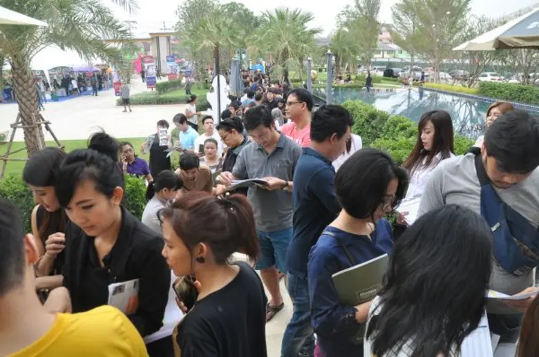 ระเบิดวงการอสังหาฯ อีกครั้ง เมื่อโกลเด้นแ...