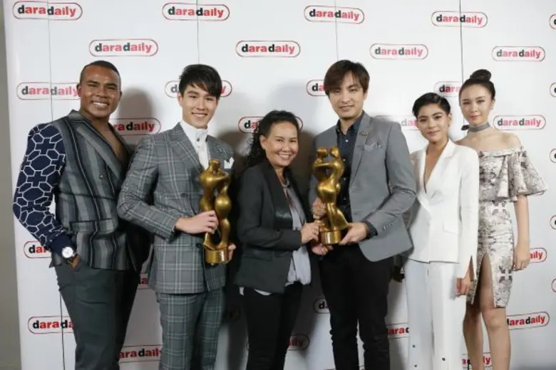 พี่ฉอด-สายทิพย์ มนตรีกุล ณ อยุธยา ประธานเจ้าหน้าที่...