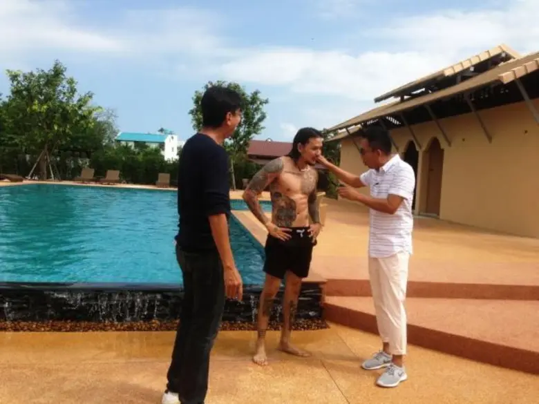 รายการที่นี่หมอชิตวันอาทิตย์นี้ พิธีกร ดู...