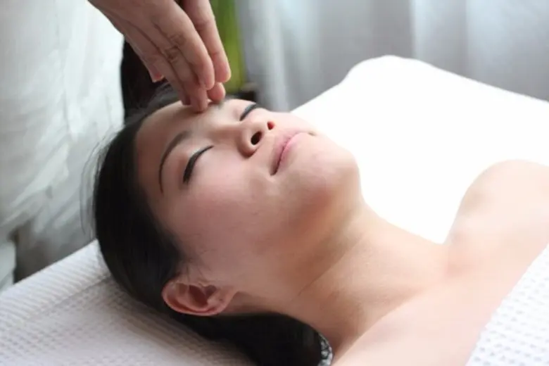 หลีกหนีจากความวุ่นวาย และนวดตัวผ่อนคลายด้...