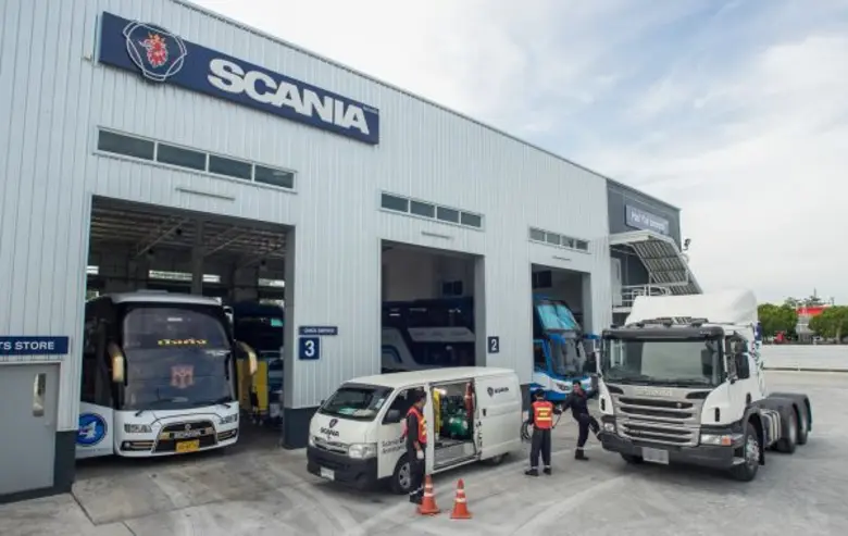 นายอำนาจ ทองทัย ผู้จัดการฝ่ายฝึกอบรมพนักง...