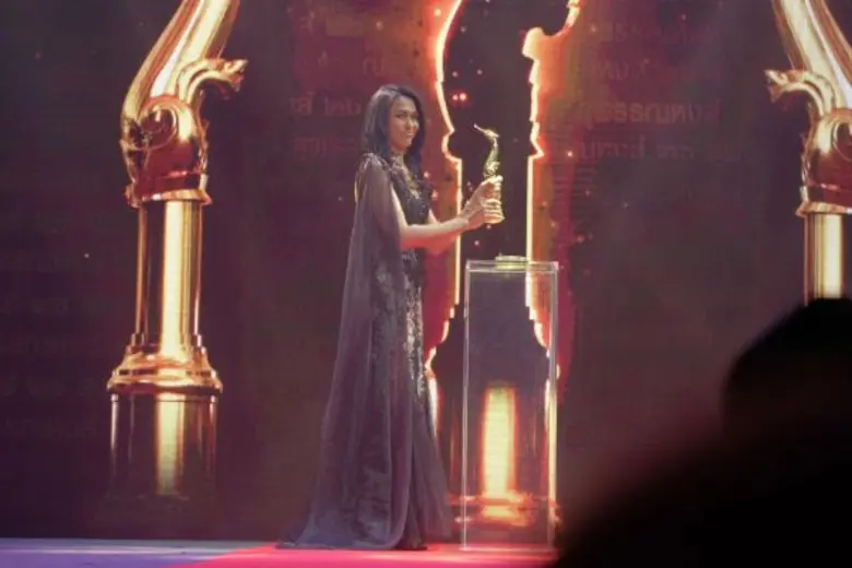 ขุนพันธ์ ฟอร์มเยี่ยมกวาด 4 รางวัล งานประกาศรางวัลสุพรรณหงส์ ครั้งที่ 26