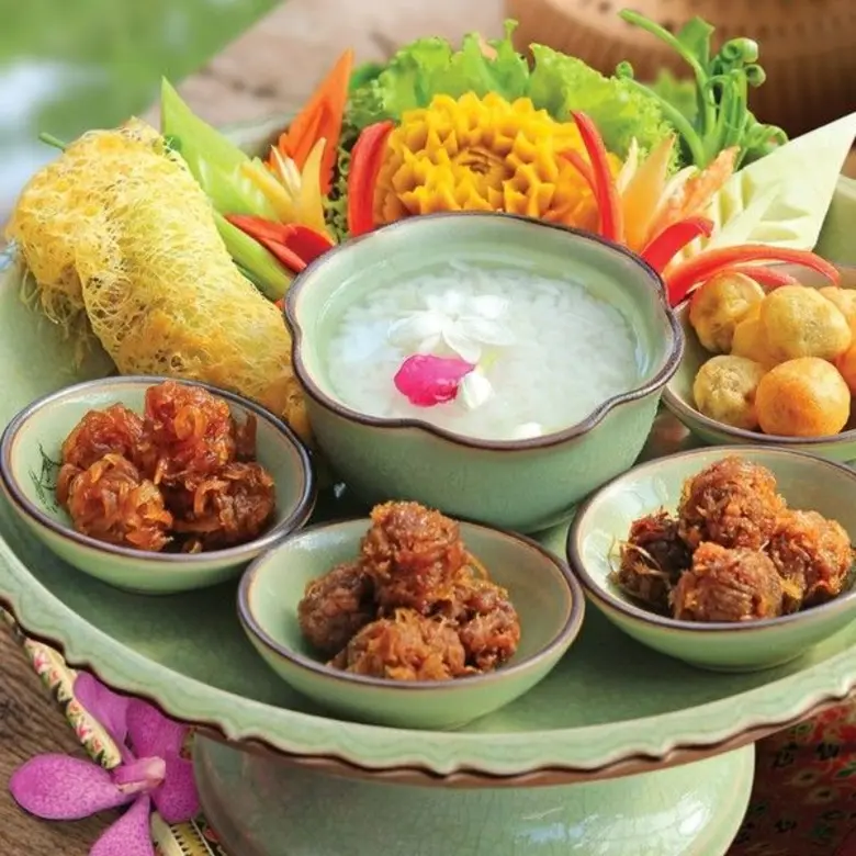 อ.มัลลิการ์ ต้อนรับฤดูร้อนด้วยเมนู ข้าวแช...