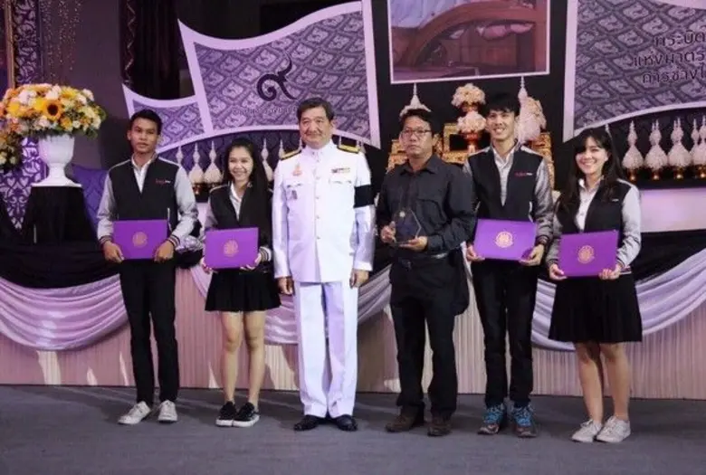 ทีมนักศึกษาคณะนิเทศศาสตร์ สาขาวิชาภาพยนตร...